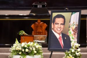 Congreso del Estado realiza homenaje póstumo a Fidel Herrera Beltrán
