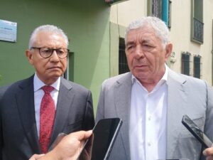 Continuará la lucha para evitar que Martín Aguilar continúe al frente de la UV
