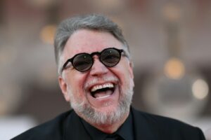 Guillermo del toro presenta en Venecia “Frankenstein”