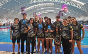 El equipo Pirañas Triracing destaca en la Copa Alpha de Natación