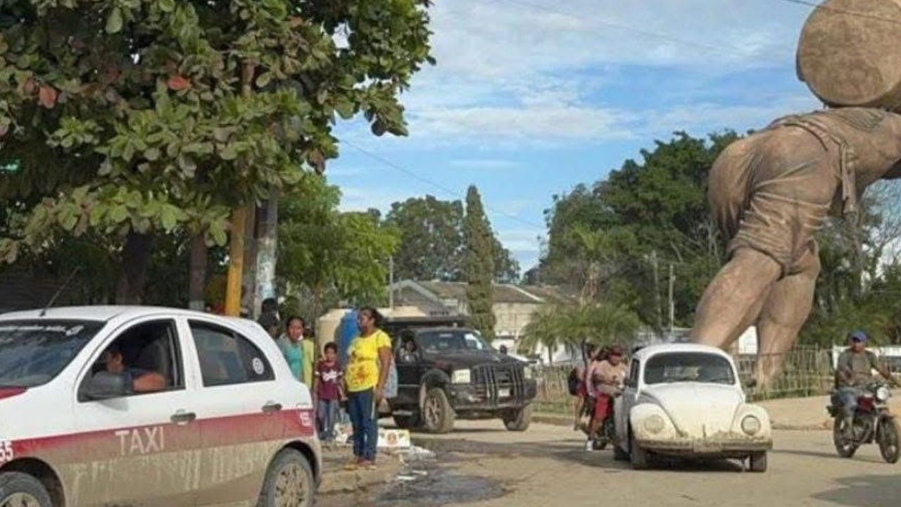 Escena del crimen en el bulevar de Álamo Temapache, Veracruz