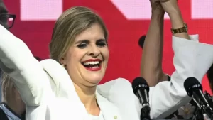 “No queremos ser como México”: Laura Fernández promete mano dura en Costa Rica