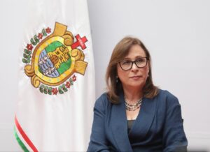 Nahle encabeza entrega de apoyos educativos