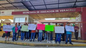 Exigen docentes en primaria Ignacio Zaragoza