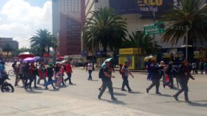 CNTE bloquea Paseo de la Reforma