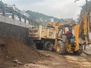 Reabren circulación en puente Macuiltépetl de Xalapa