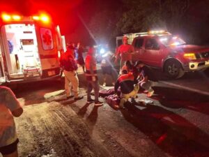 Muere mujer tras ser impactada por autobús en La Tinaja–Ciudad Alemán
