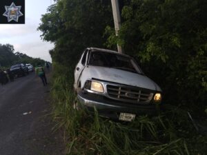 Tragedia en Tamiahua: volcadura deja una mujer sin vida y nueve lesionados