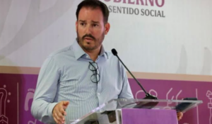 UIF bloquea cuentas de exsecretario de Sinaloa