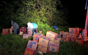 Rapiña tras accidentes en la Perote-Xalapa