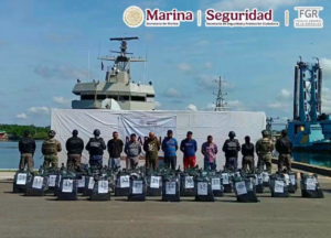 Detienen a seis personas y aseguran droga en Oaxaca