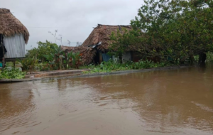 Boca de Uxpanapa pide ayuda por inundaciones