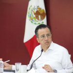 Prohíbe Cuitláhuac a aspirantes a gubernatura hablar de su campaña entre semana