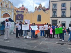 Protesta de Radio Teocelo en el Día de la Libertad de Expresión