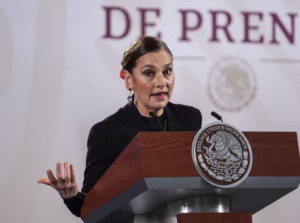 Beatriz niega que se vaya; ABC: “Mantenemos nuestra información”