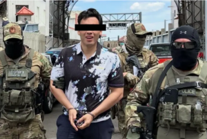 Primeras imágenes de la extradición a México de Julio César Chávez Jr.,tras ser detenido en Estados Unidos