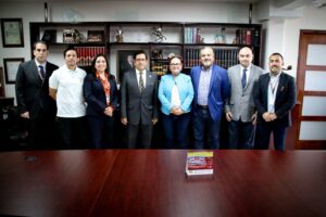 La UX recibe a futuras autoridades municipales