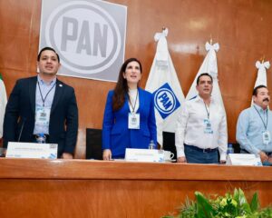 Diputada panista Kenia López Rabadán presidirá la cámara baja; Sergio Gutiérrez Luna a la Vicepresidencia