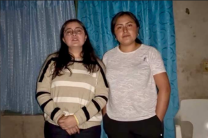 Piden rescate aéreo; maestras de telesecundaria en Texcatepec