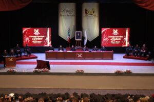La Universidad de Xalapa celebra la graduación de la generación 2021-2025