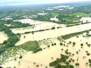 Suman ya 48 municipios afectados en el norte de Veracruz, tras fuertes inundaciones
