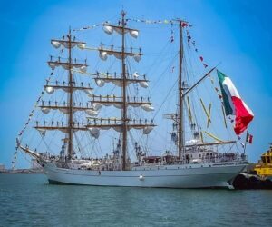 Llega a Veracruz el Buque Escuela Cuauhtémoc; abrirá sus puertas al público la próxima semana 