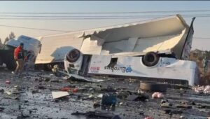 Múltiple colisión en Guanajuato: Tráiler invade carril, choca y deja afectados en la Silao-Irapuato