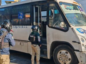 Conductor de autobús atropella a perro y provoca altercado en el centro de Xalapa