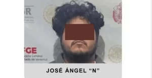 Procesan a hombre por feminicidio de su madre en Tierra Blanca