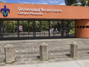 UV suspende clases presenciales por evento de norte en Veracruz