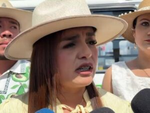 Alcaldesa de Uruapan denuncia extorsiones de Policías Federales