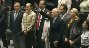 Gertz Manero rinde protesta como embajador en Reino Unido