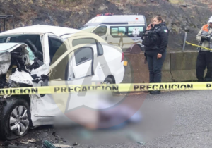 Mueren dos policías estatales en choque sobre la autopista Xalapa-Perote