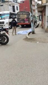 Muere hombre tras ser atropellado por autobús en la colonia 9 de Abril, en Xalapa