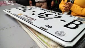 Entrega de placas a domicilio en Veracruz ya comenzó hoy