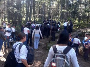 Pentathlón Sub-Zona Xalapa realiza labor altruista en la Congregación El Conejo