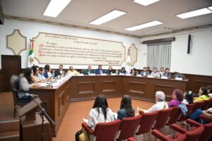 Cabildo refrenda compromiso con las xalapeñas para una vida libre de violencia; impulsará políticas públicas que prioricen sus derechos