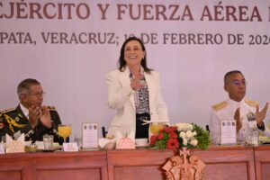 Rocío Nahle reconoce labor humanista del Ejército Mexicano en su aniversario