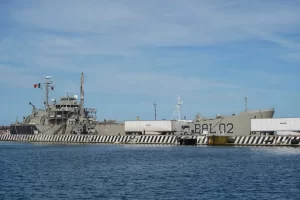 Arriban a Cuba buques mexicanos con ayuda humanitaria; presidenta informa continuidad del apoyo