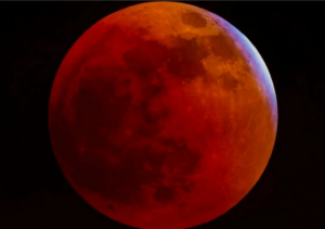 Luna de sangre visible de Japón a América
