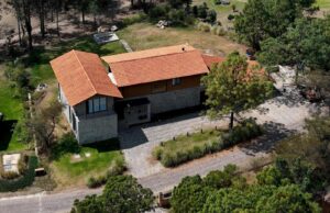 Sheinbaum exige a la FGR explicar acceso de medios a la casa donde cayó ‘El Mencho’