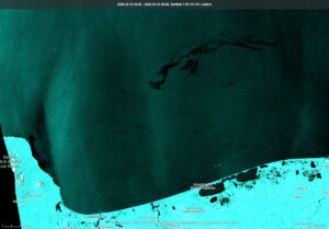 Derrame de petróleo asfixia las costas de Veracruz y Tabasco