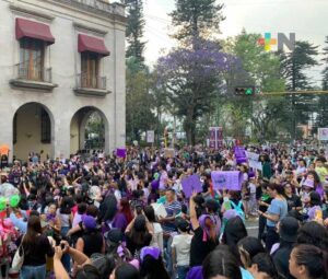 Rocío Nahle llama a la manifestación pacífica y al respeto mutuo de cara al 8M