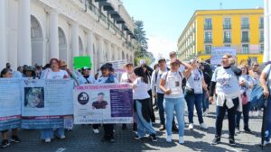 Colectivos de búsqueda bloquean Enríquez y toman Comisión de Víctimas; exigen diálogo con la gobernadora