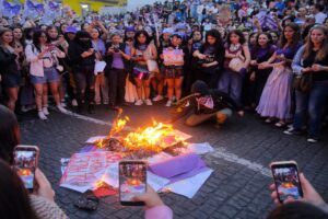 Xalapa retumbó en el 8M: Miles de mujeres marcharon contra la violencia y la impunidad