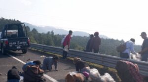 Frustran rapiña en la Xalapa–Perote