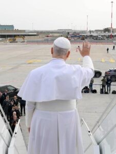 Inicia primer viaje del Papa León XIV por África