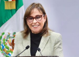 Veracruz compra 60 ambulancias: Rocío Nahle