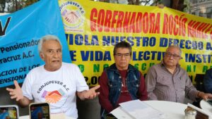 Jubilados demandan cumplimiento de seguros de vida