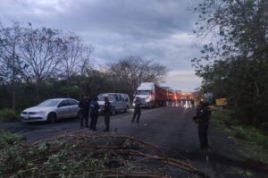 SSP desaloja bloqueo en Tuxpan–Tampico